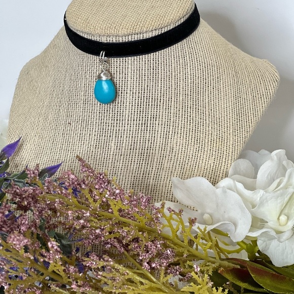 Choker necklace black velvet blue turquoise color necklace drop necklace tear - Picture 5 of 12